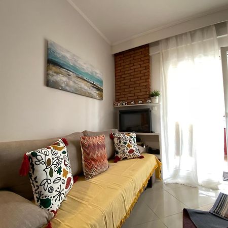 Penny'S Luxury City Apartment เทสซาโลนิกิ ภายนอก รูปภาพ