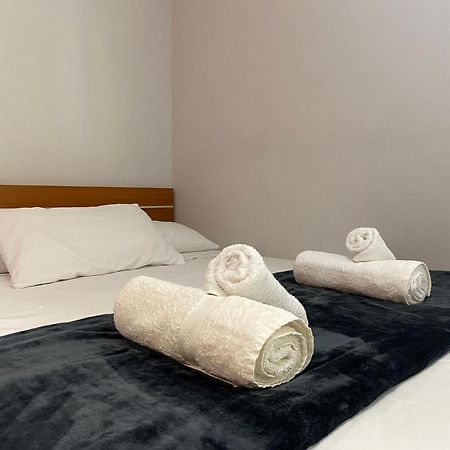 Penny'S Luxury City Apartment เทสซาโลนิกิ ภายนอก รูปภาพ