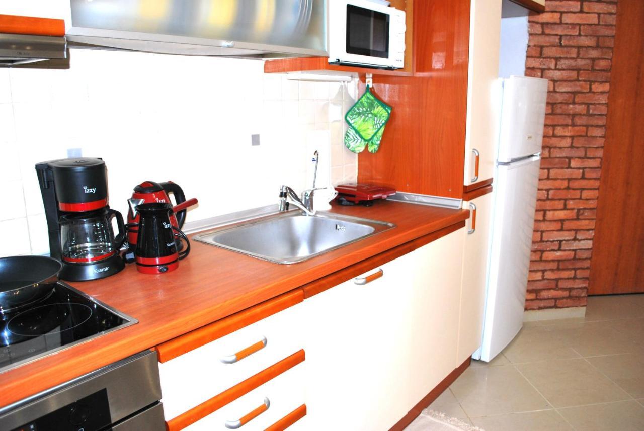Penny'S Luxury City Apartment เทสซาโลนิกิ ภายนอก รูปภาพ