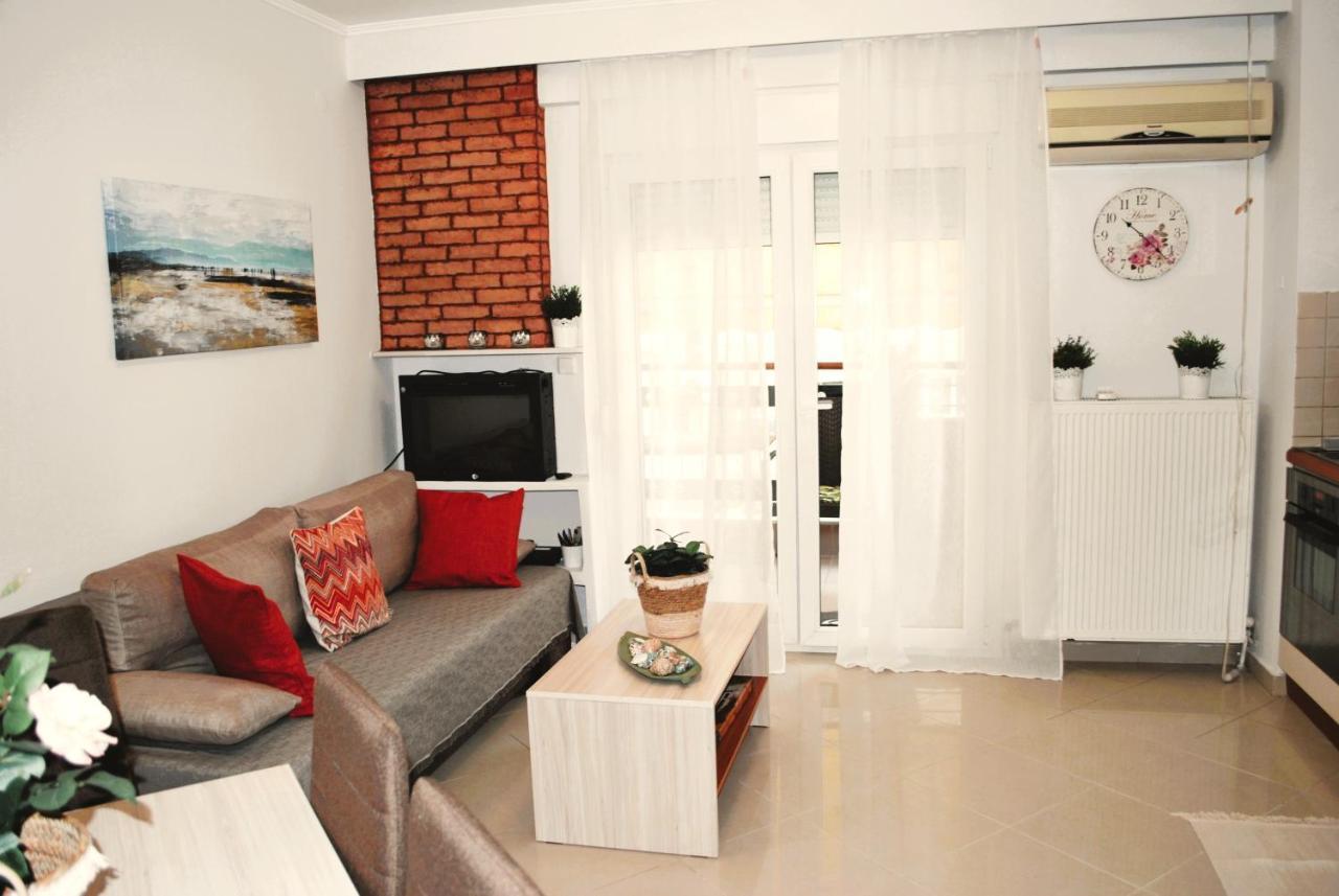 Penny'S Luxury City Apartment เทสซาโลนิกิ ภายนอก รูปภาพ