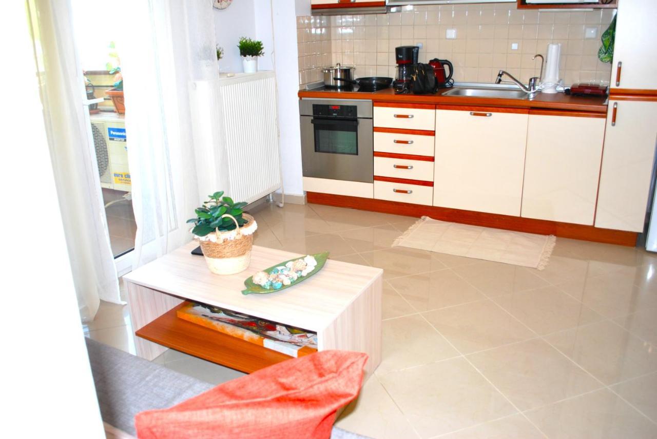 Penny'S Luxury City Apartment เทสซาโลนิกิ ภายนอก รูปภาพ