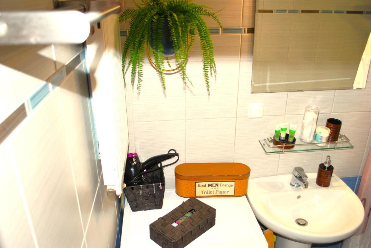 Penny'S Luxury City Apartment เทสซาโลนิกิ ภายนอก รูปภาพ