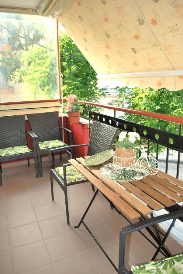 Penny'S Luxury City Apartment เทสซาโลนิกิ ภายนอก รูปภาพ