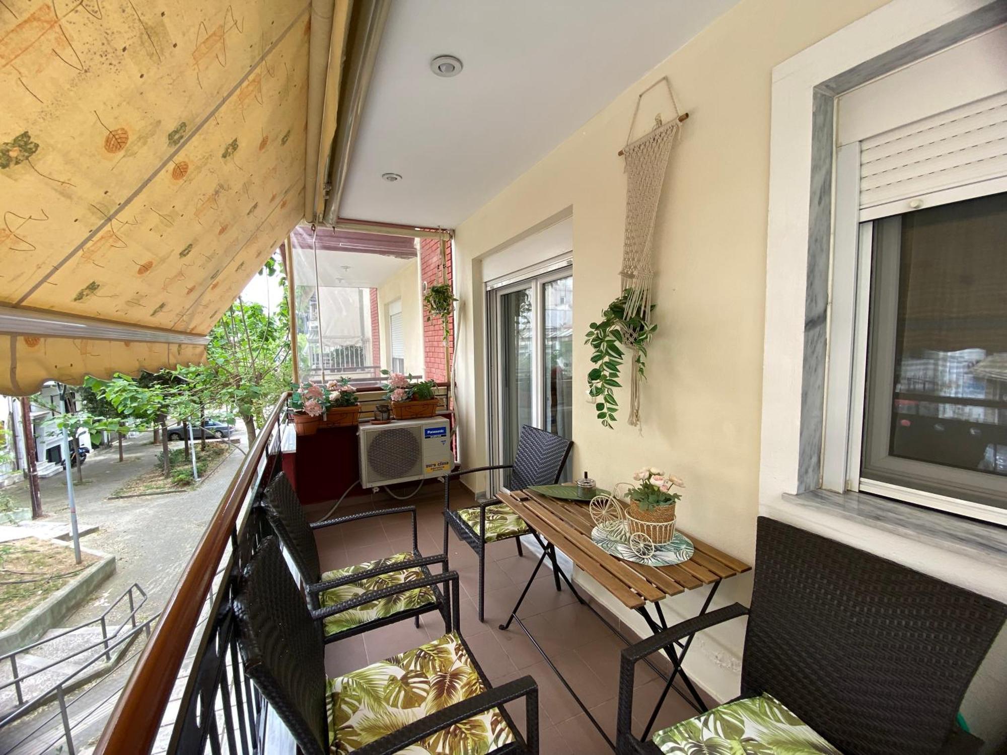 Penny'S Luxury City Apartment เทสซาโลนิกิ ภายนอก รูปภาพ